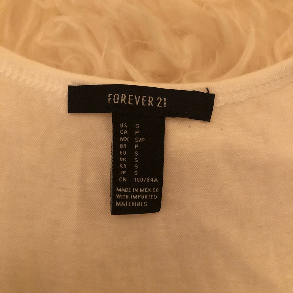 White Tank - Picture 5 of 5